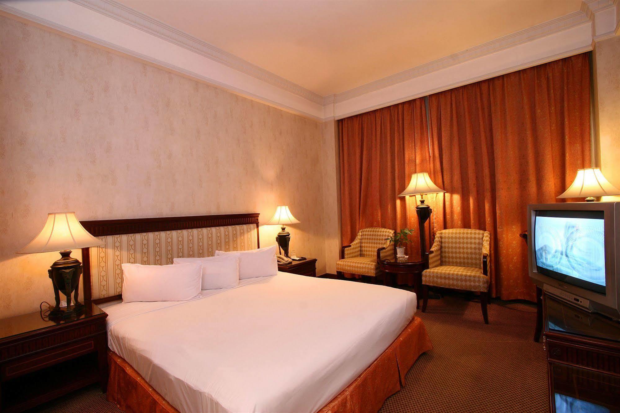 Grand Palace Hotel - Grand Hotel Management Group Kanton Zewnętrze zdjęcie